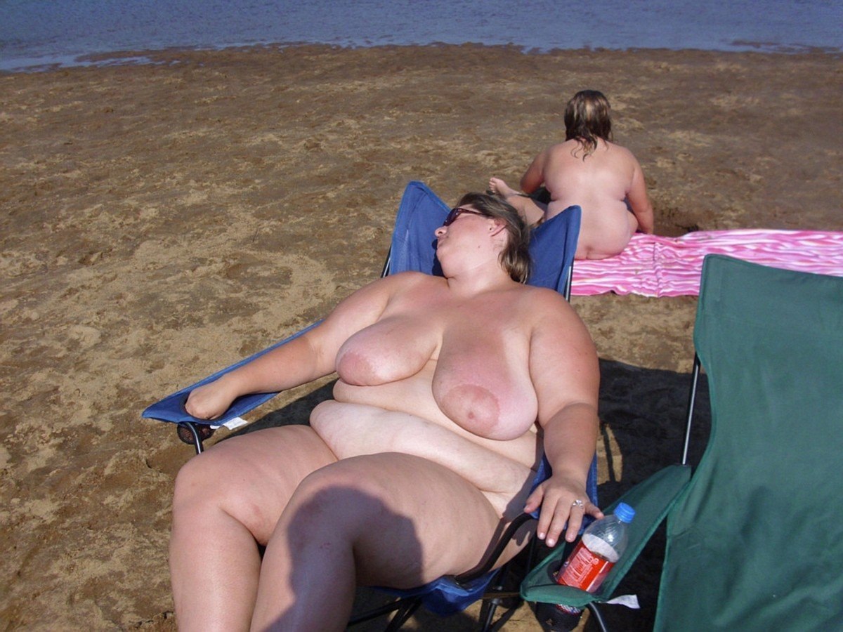 частное фото голых пышек на пляже