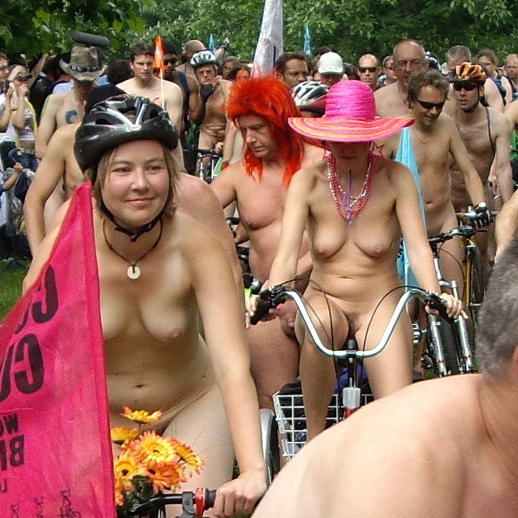 фестиваль голых порно фото 47