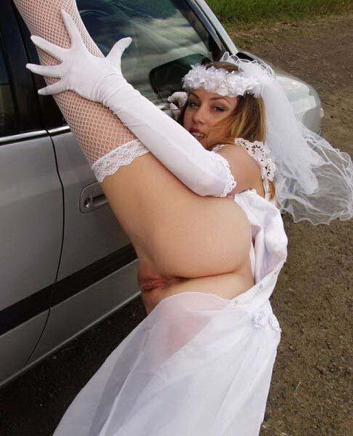 Голые русские невесты (84 частных фото)
