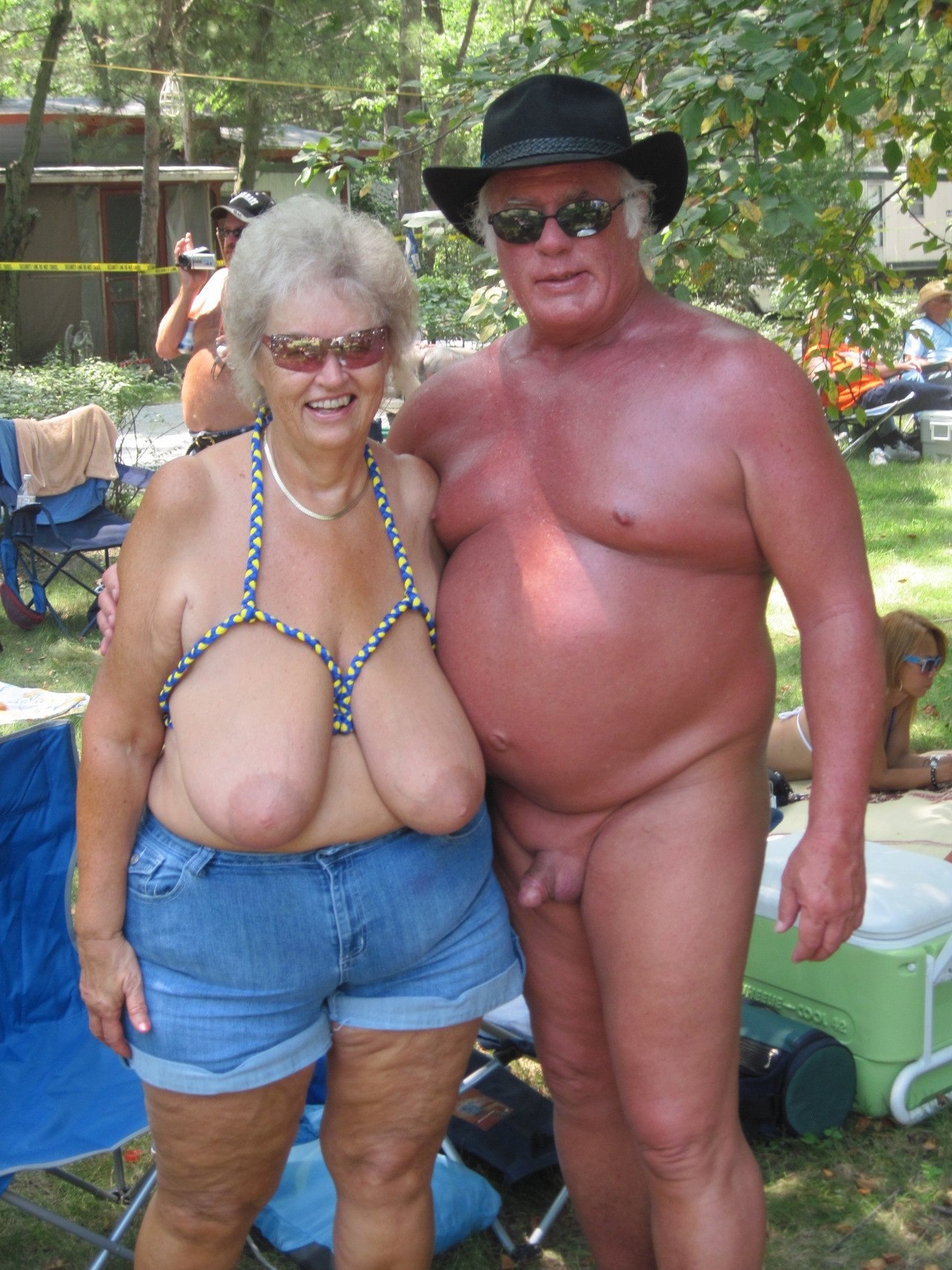 бабушка с огромной грудью порно фото 66