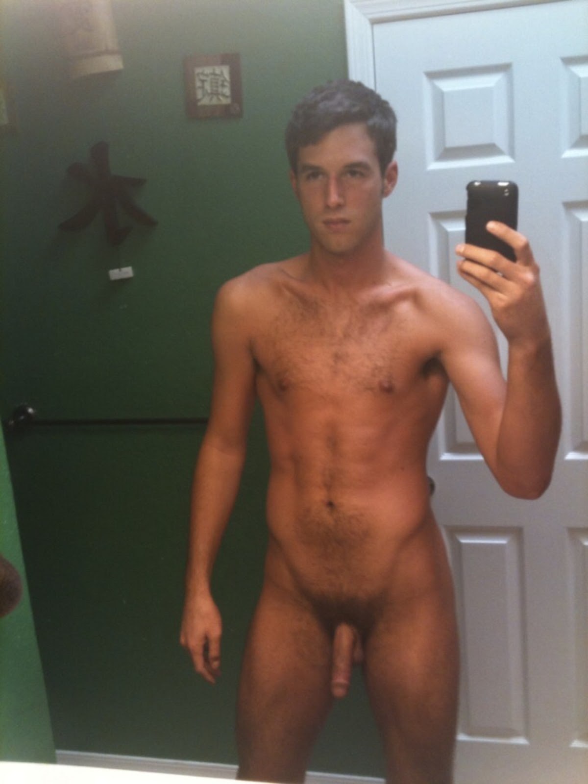 Male celeb nudes - 57 photos