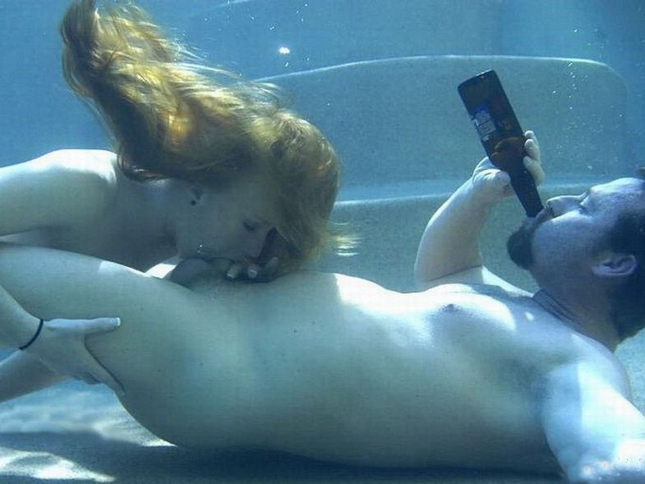 Underwatersex tube