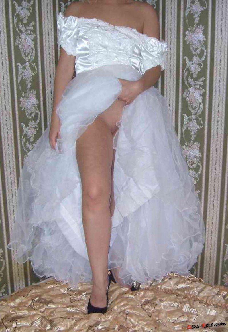 голые невесты без трусов фото 106