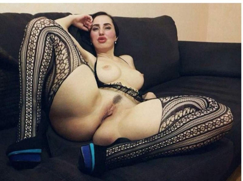 Софи ди с большими сиськами
