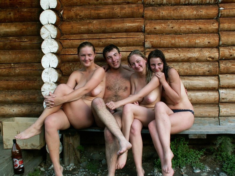 Голые бабы в бане частное