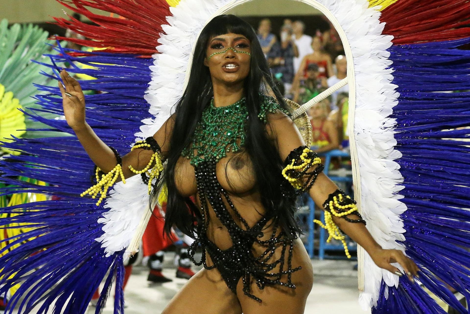 порно на карнавале бразилия (120) фото